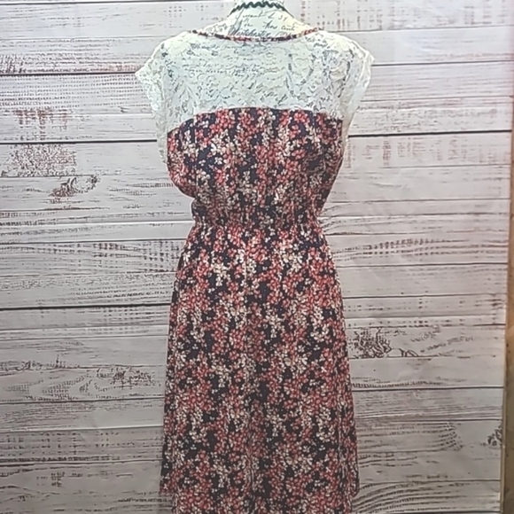 Papermoon by Stitch Fix lace floral dress - Picture 6 of 7
